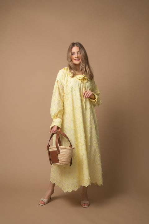 Limoncello yellow
