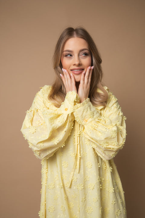 Limoncello yellow